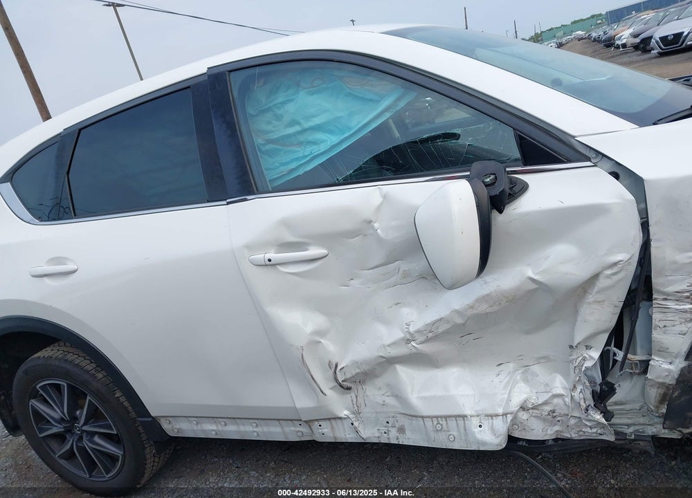 2017 MAZDA CX-5 GRAND SELECT VIN: JM3KFBDL2H0186067