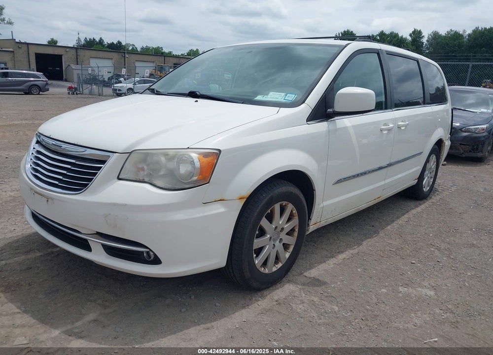 2011 CHRYSLER TOWN & COUNTRY TOURING-L VIN: 2A4RR8DG4BR616693
