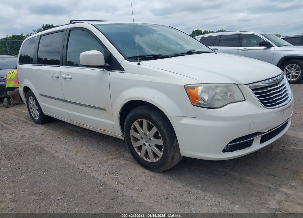 2011 CHRYSLER TOWN & COUNTRY TOURING-L VIN: 2A4RR8DG4BR616693