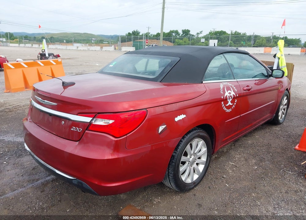 2013 CHRYSLER 200 VIN: 1C3BCBEB6DN623478