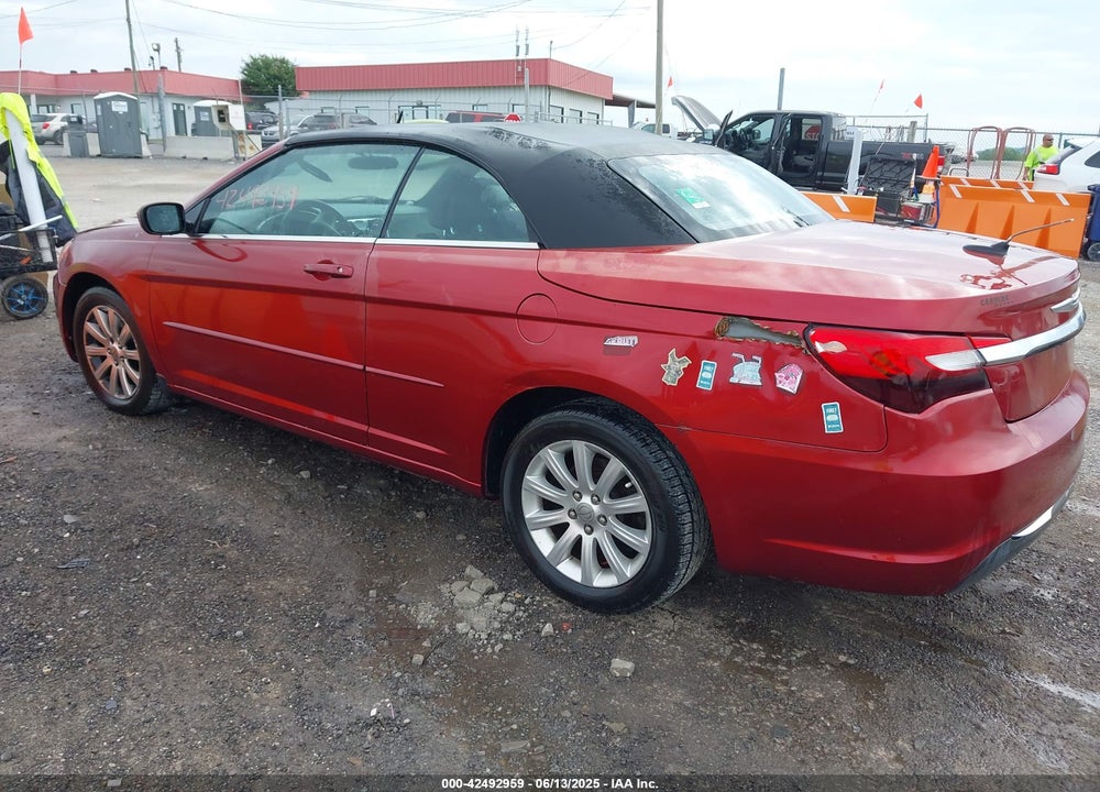 2013 CHRYSLER 200 VIN: 1C3BCBEB6DN623478