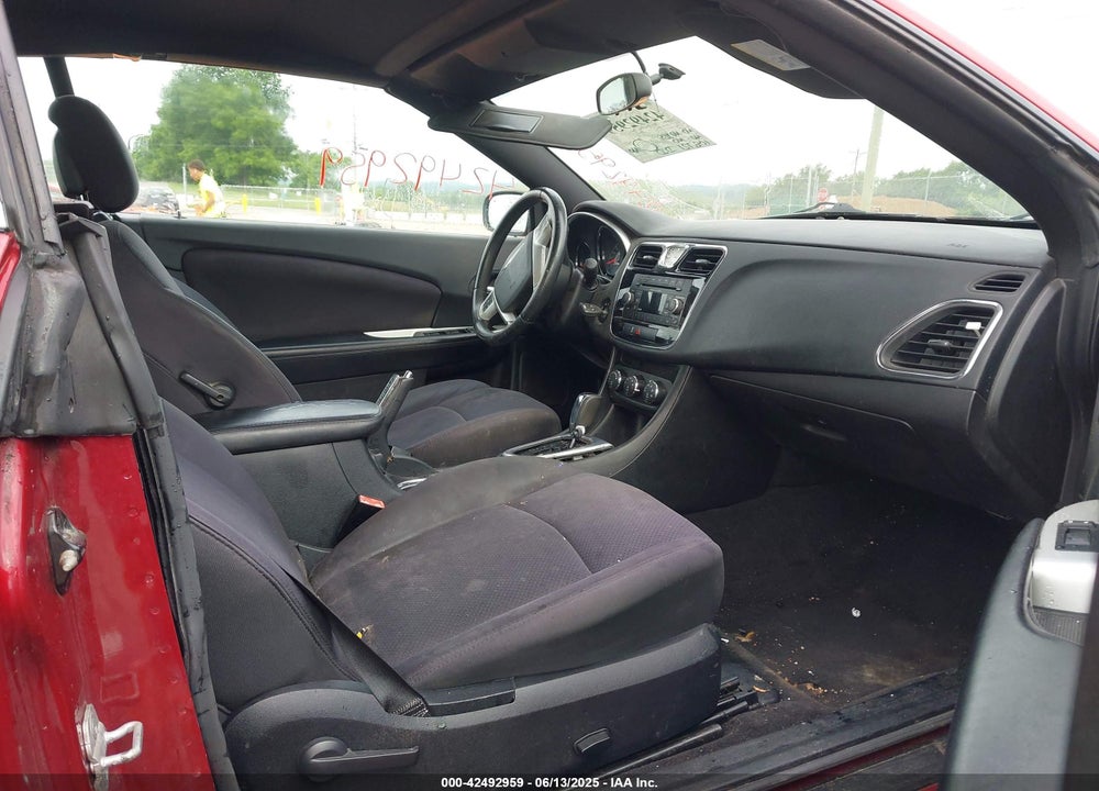 2013 CHRYSLER 200 VIN: 1C3BCBEB6DN623478