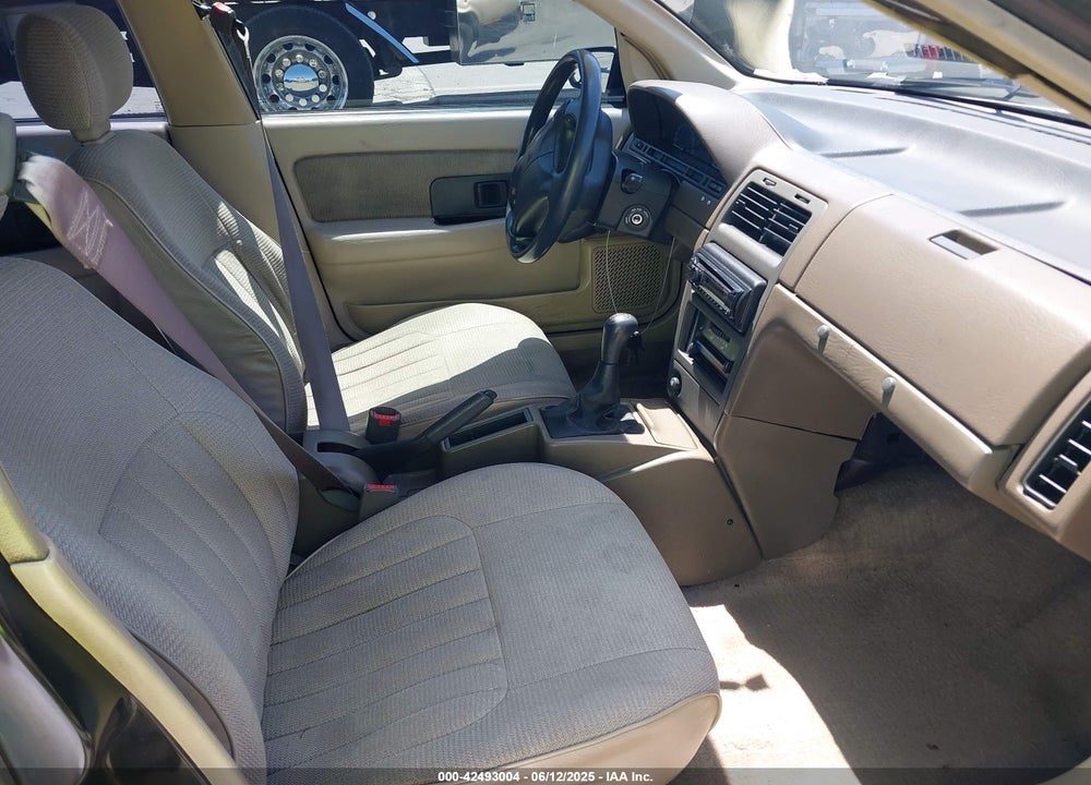 1993 SATURN SL VIN: 1G8ZF5593PZ201935