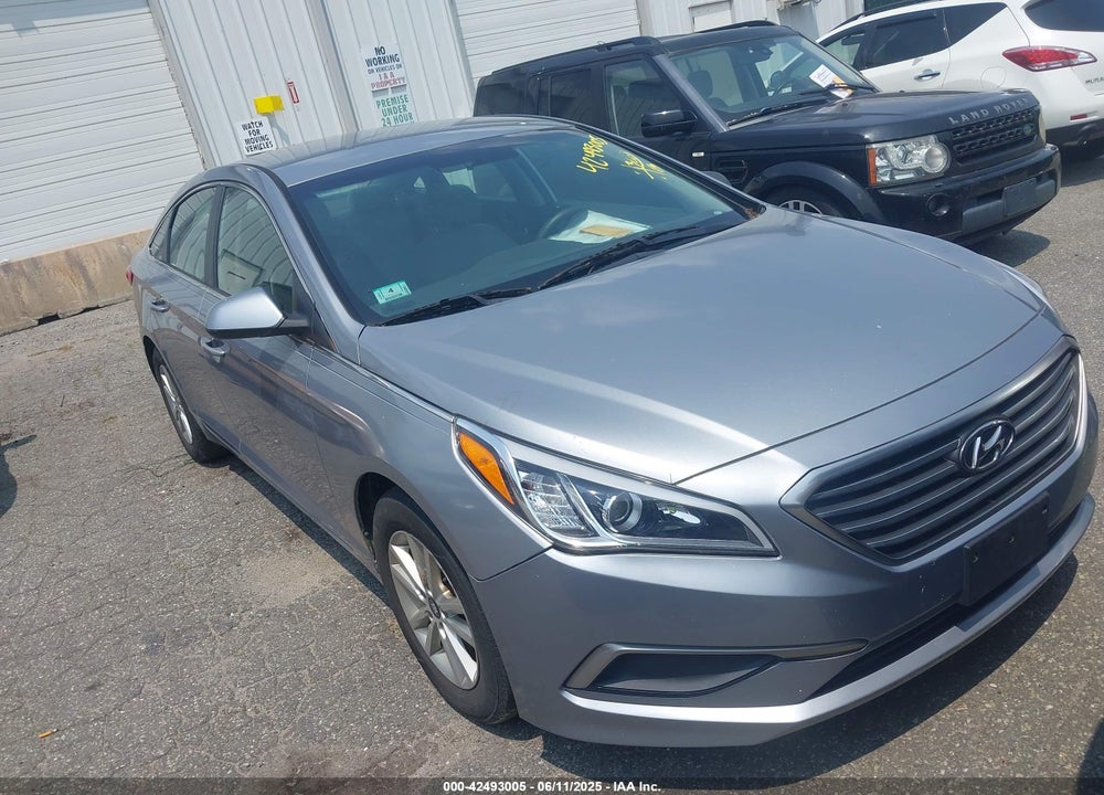 2016 HYUNDAI SONATA SE VIN: 5NPE24AF2GH264733