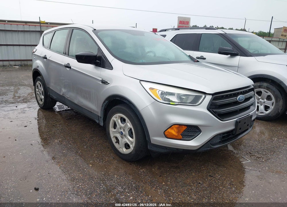 2017 FORD ESCAPE S VIN: 1FMCU0F72HUD40689
