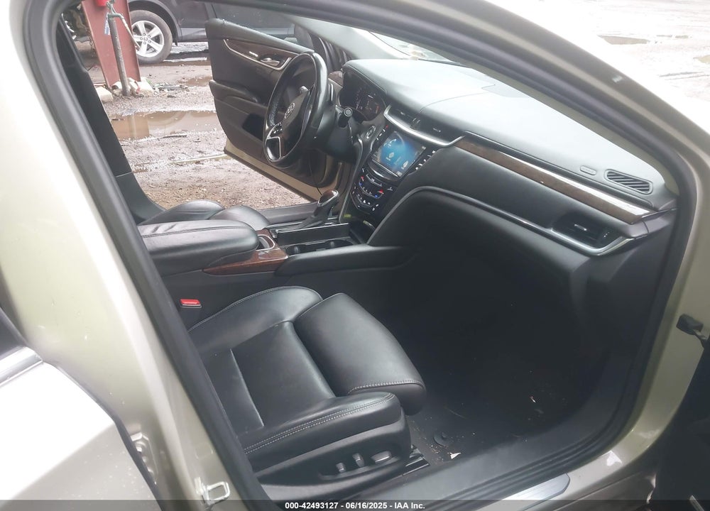 2014 CADILLAC XTS VIN: 2G61M5S31E9119172