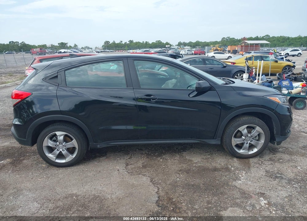 2021 HONDA HR-V 2WD LX VIN: 3CZRU5H32MM734336