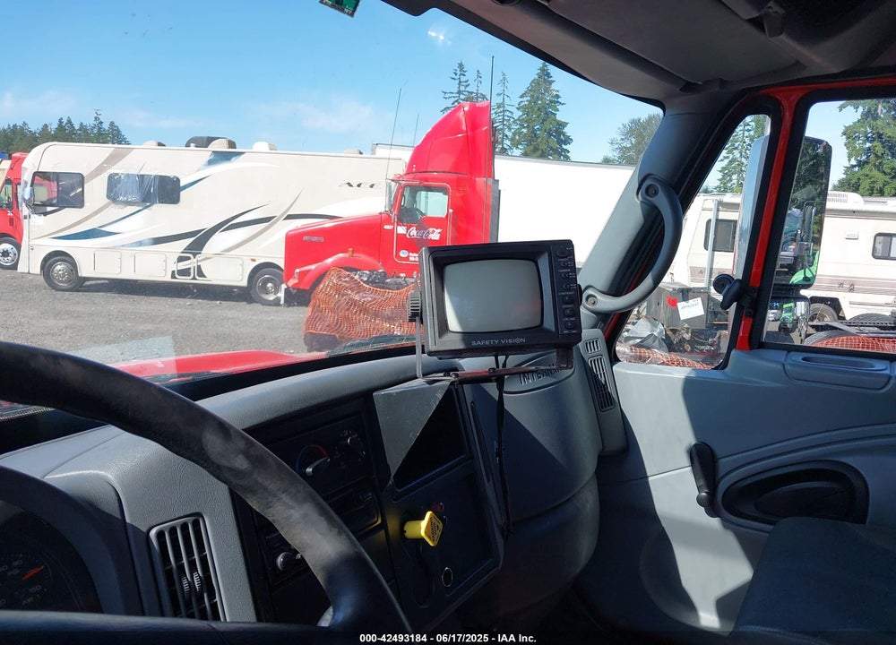 2006 INTERNATIONAL 4000 4300 VIN: 1HTMMAANX6H338461