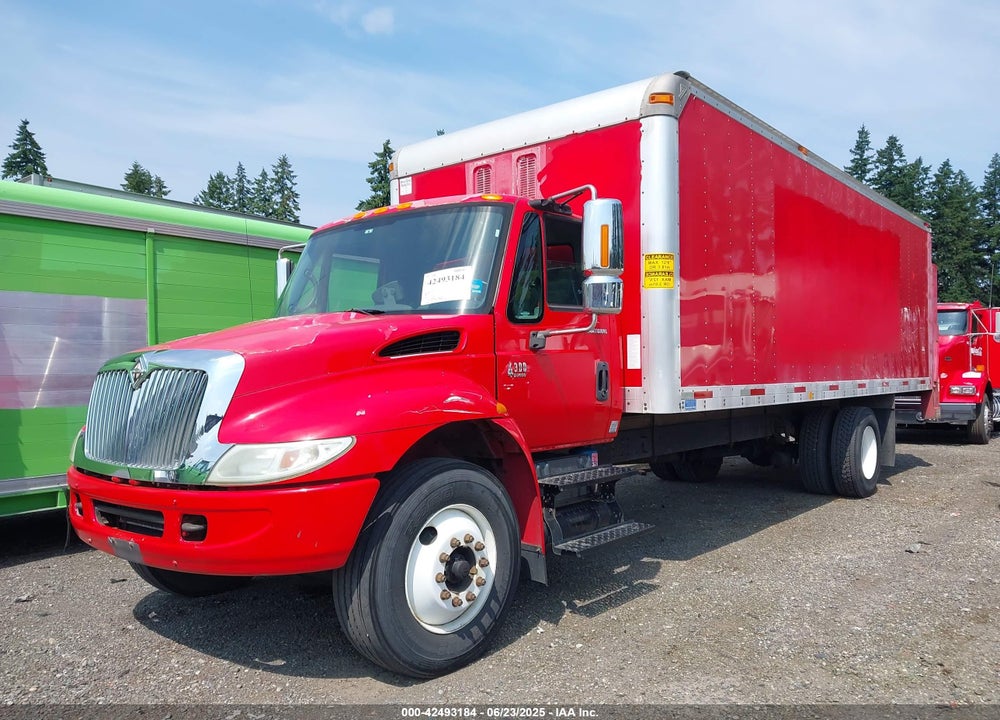 2006 INTERNATIONAL 4000 4300 VIN: 1HTMMAANX6H338461