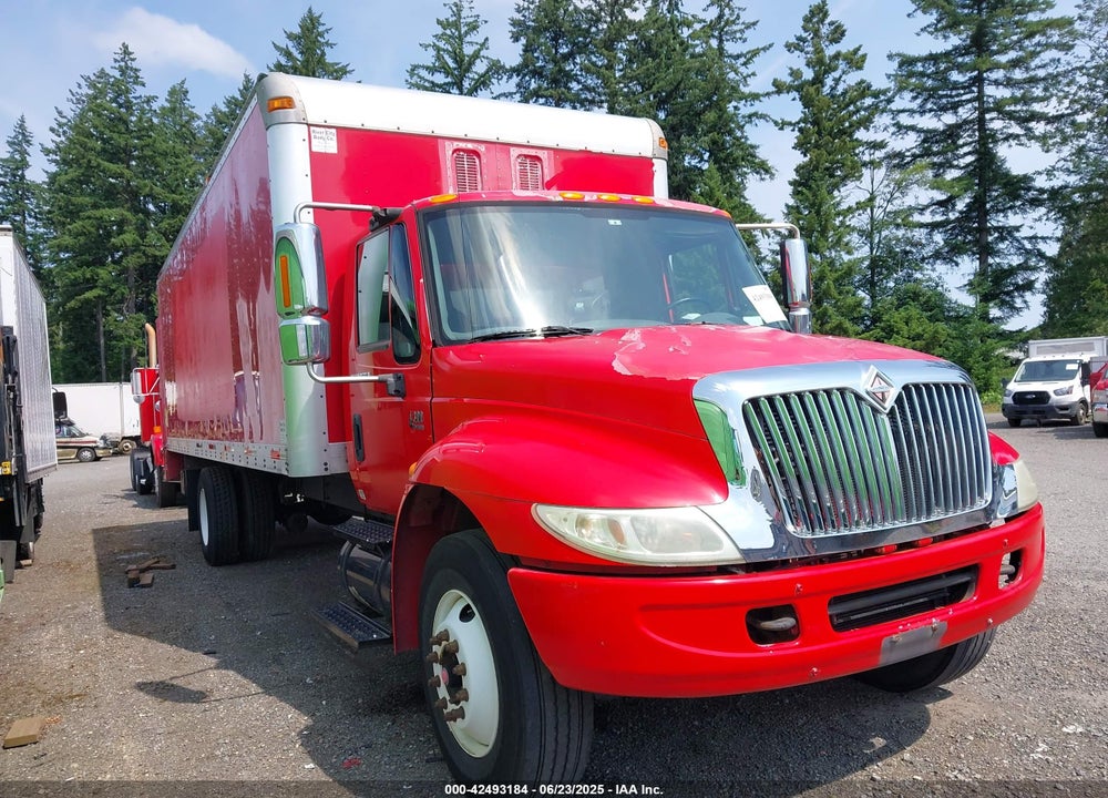 2006 INTERNATIONAL 4000 4300 VIN: 1HTMMAANX6H338461