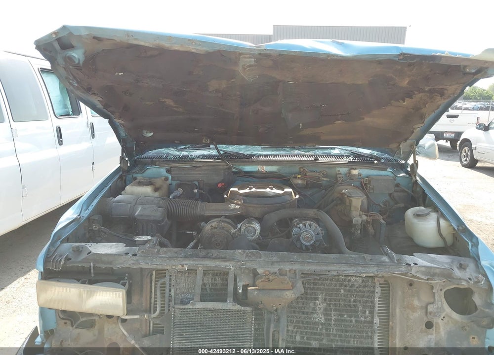 1991 GMC SIERRA K1500 VIN: 2GTEK19K3M1517748
