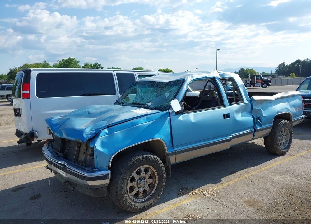 1991 GMC SIERRA K1500 VIN: 2GTEK19K3M1517748