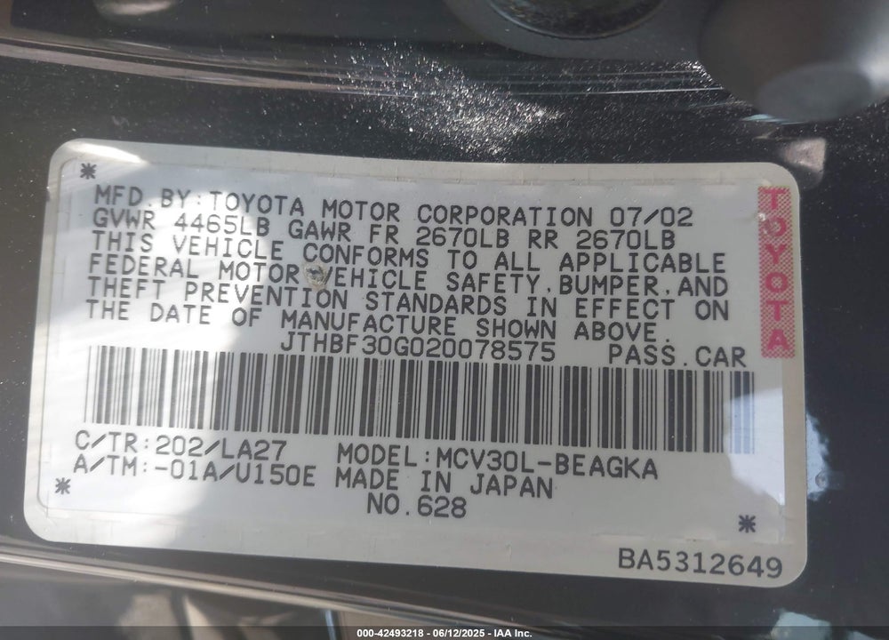 2002 LEXUS ES 300 VIN: JTHBF30G020078575