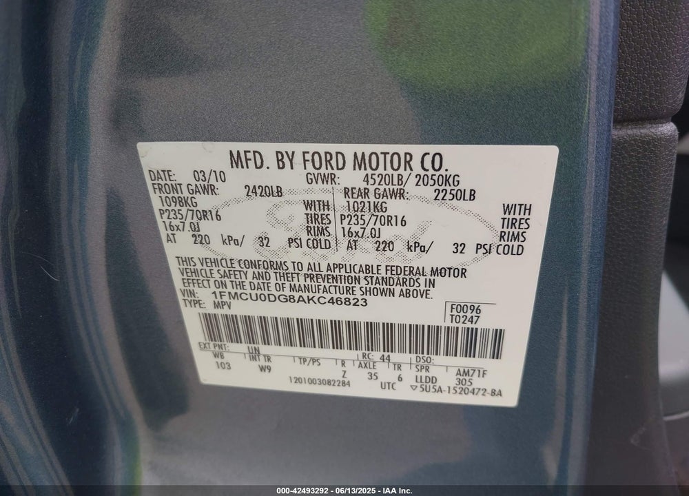 2010 FORD ESCAPE VIN: 1FMCU0DG8AKC46823