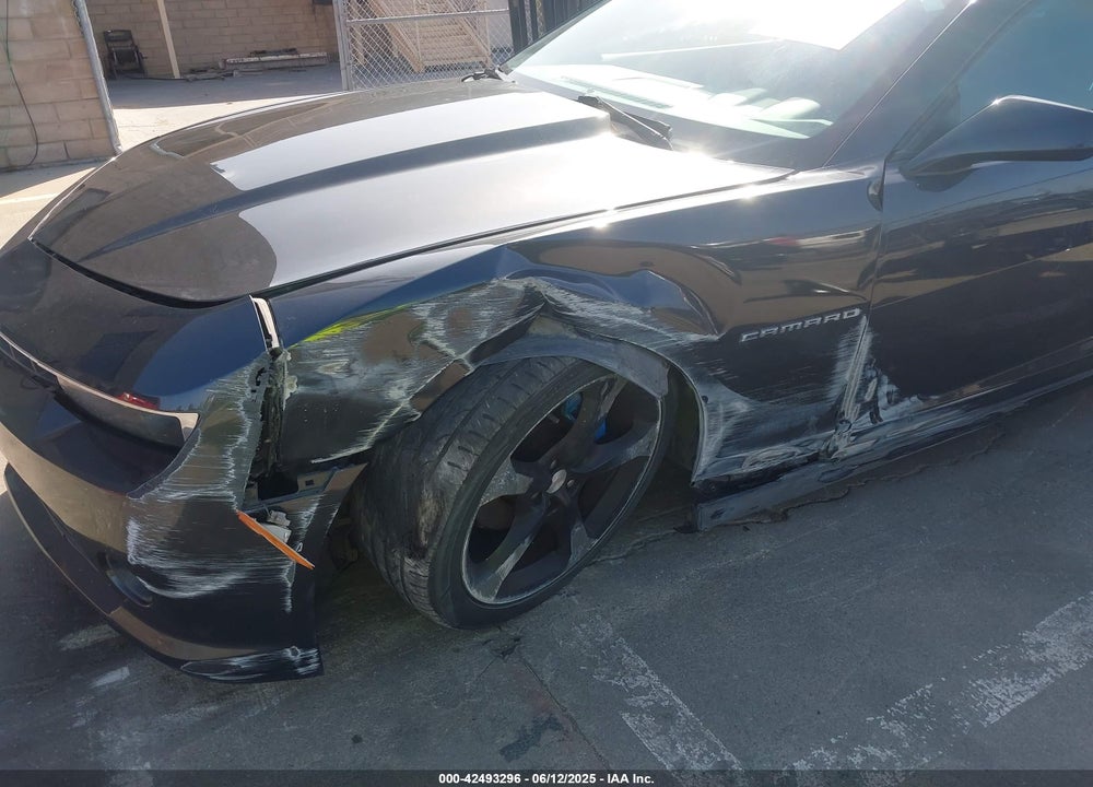 2014 CHEVROLET CAMARO VIN: 2G1FB1E3XE9210303