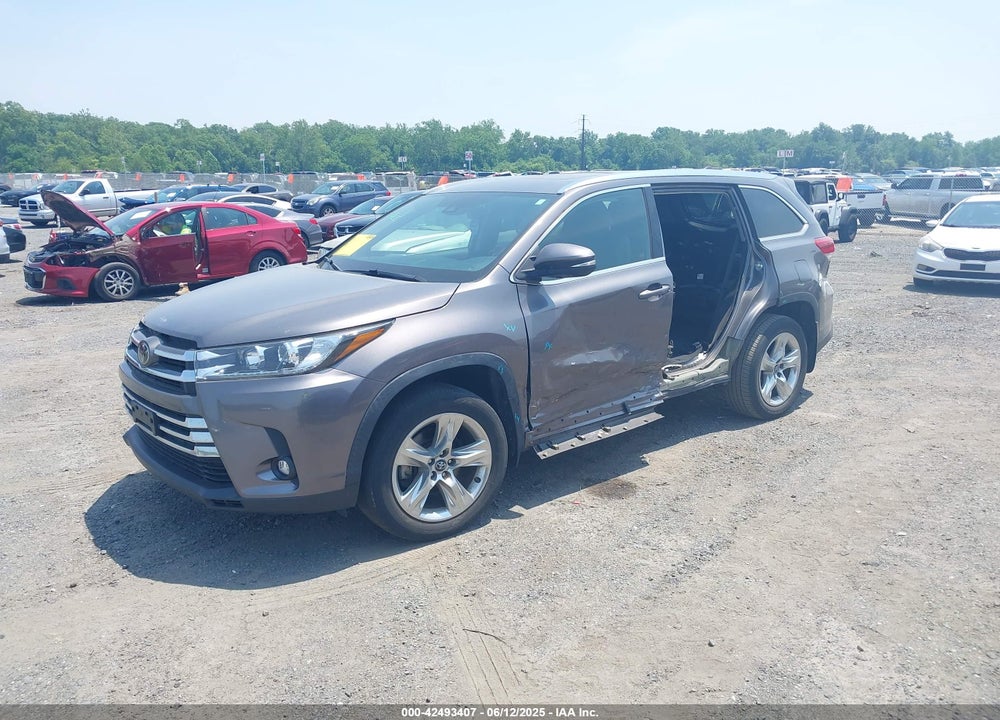 2019 TOYOTA HIGHLANDER VIN: 5TDDZRFHXKS997288