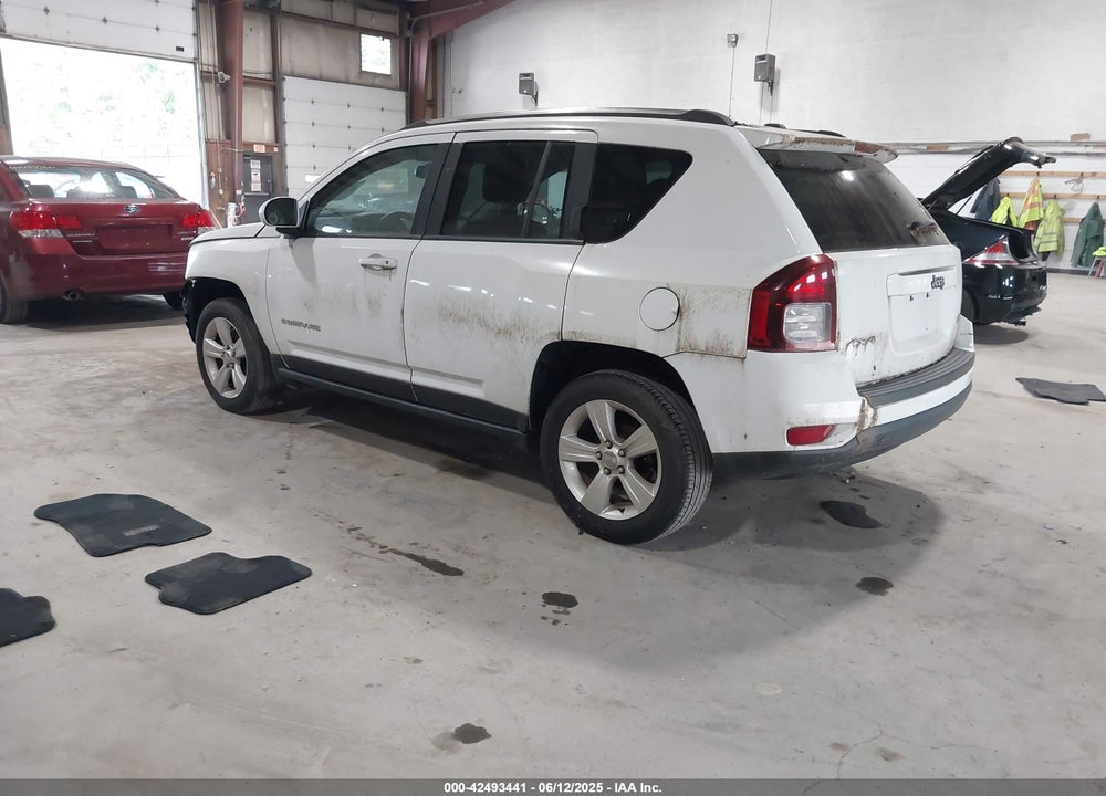 2014 JEEP COMPASS VIN: 1C4NJDEB6ED632926