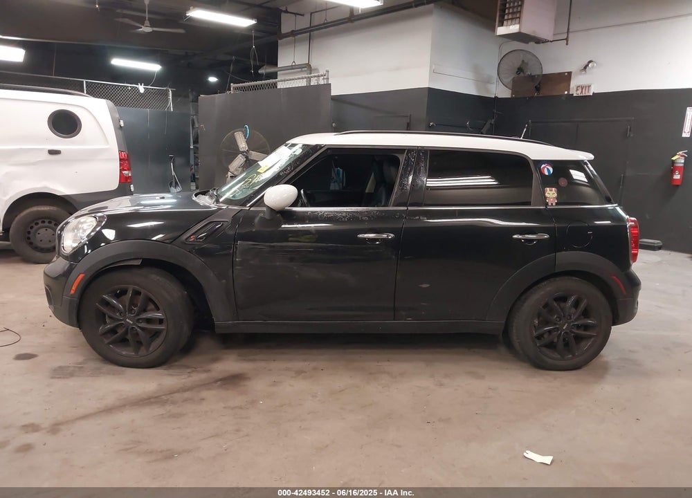 2013 MINI COUNTRYMAN COOPER S VIN: WMWZC3C53DWP21341