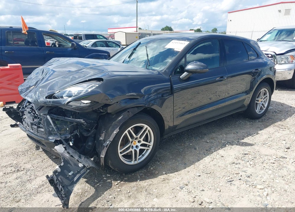 2018 PORSCHE MACAN VIN: WP1AA2A50JLB04252