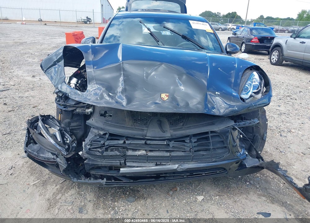 2018 PORSCHE MACAN VIN: WP1AA2A50JLB04252