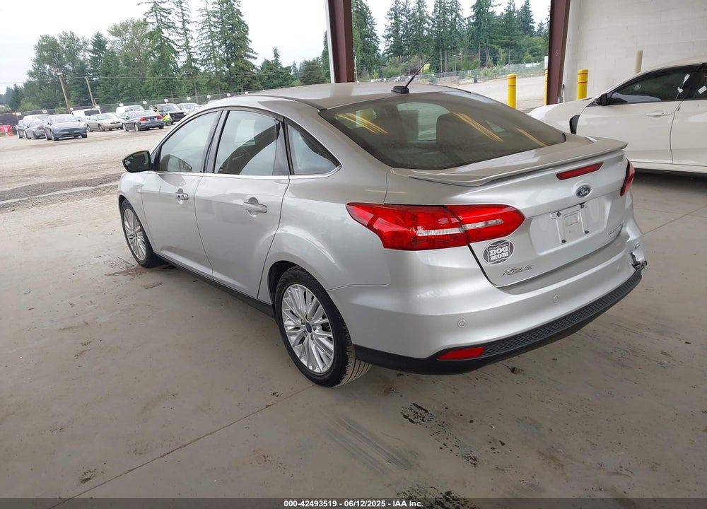 2017 FORD FOCUS TITANIUM VIN: 1FADP3J29HL329410
