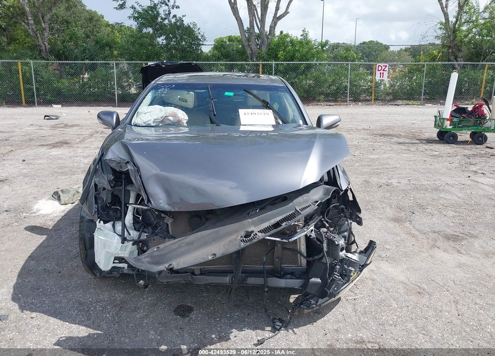 2012 LEXUS ES VIN: JTHBK1EG3C2505939