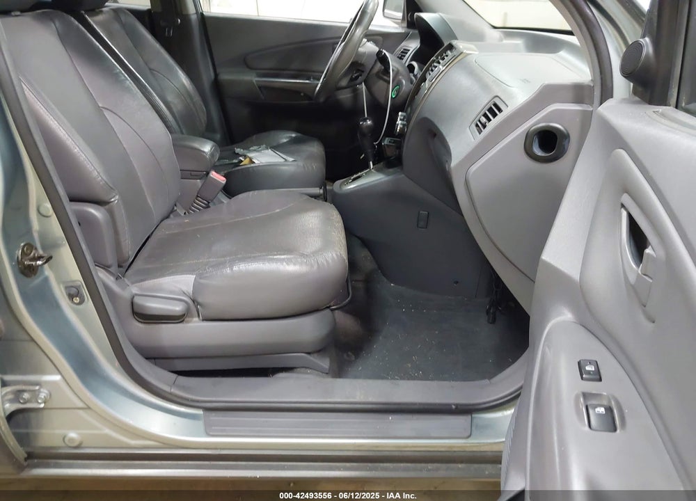 2005 HYUNDAI TUCSON GLS/LX VIN: KM8JN72D15U136275