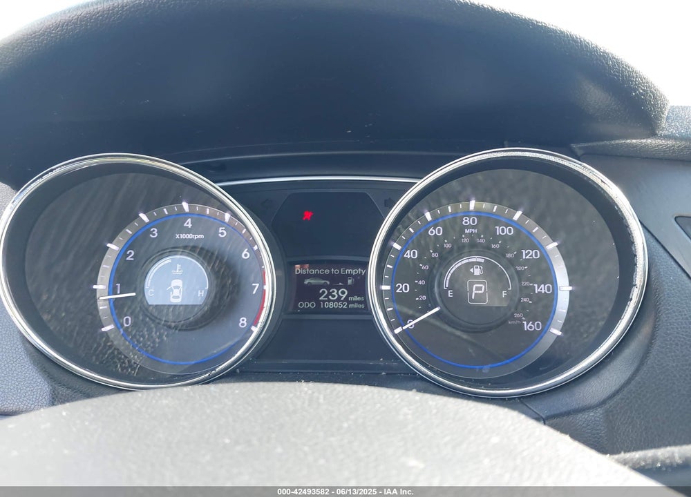 2014 HYUNDAI SONATA VIN: 5NPEB4AC1EH851573