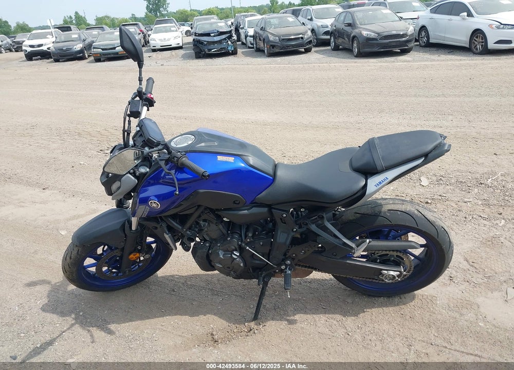2021 YAMAHA MT07 VIN: JYARM32E1MA002311