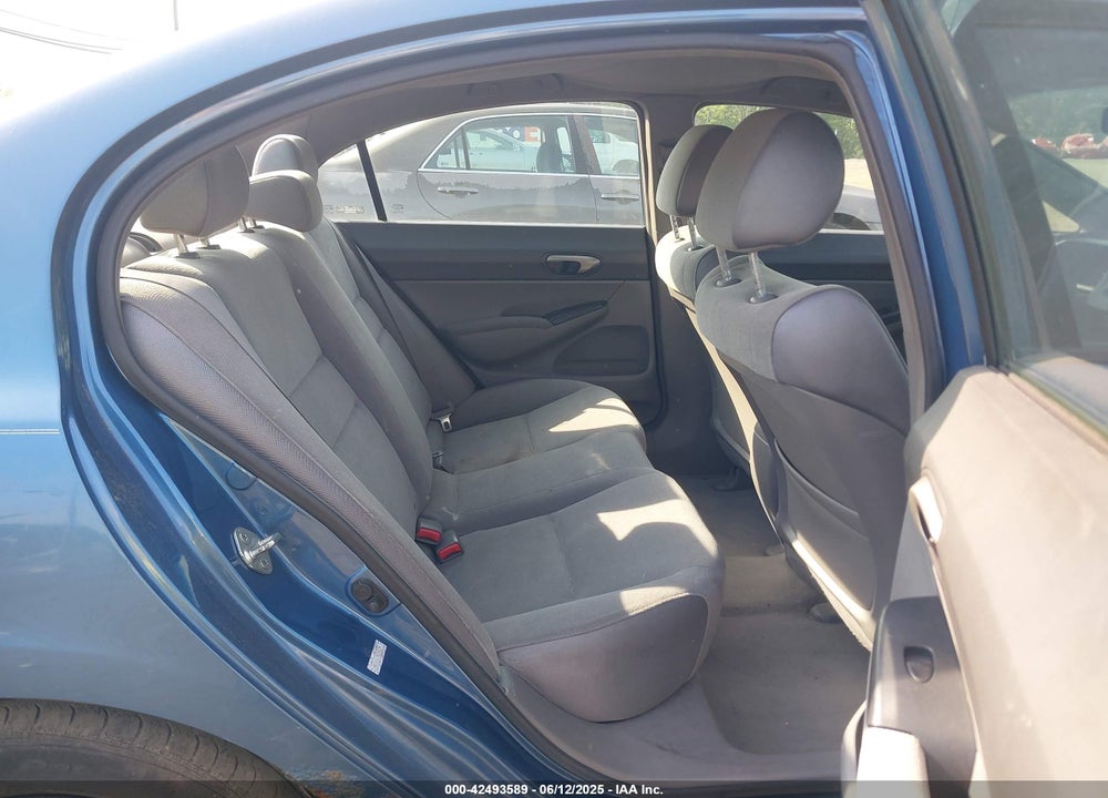 2007 HONDA CIVIC LX VIN: 1HGFA16577L054129