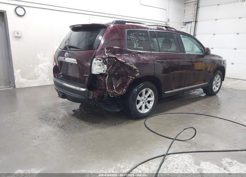 2013 TOYOTA HIGHLANDER SE V6 VIN: 5TDBK3EH7DS252754