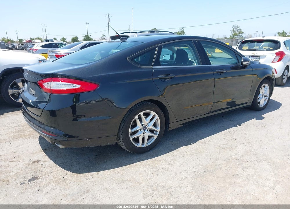 2013 FORD FUSION SE VIN: 3FA6P0H74DR324930