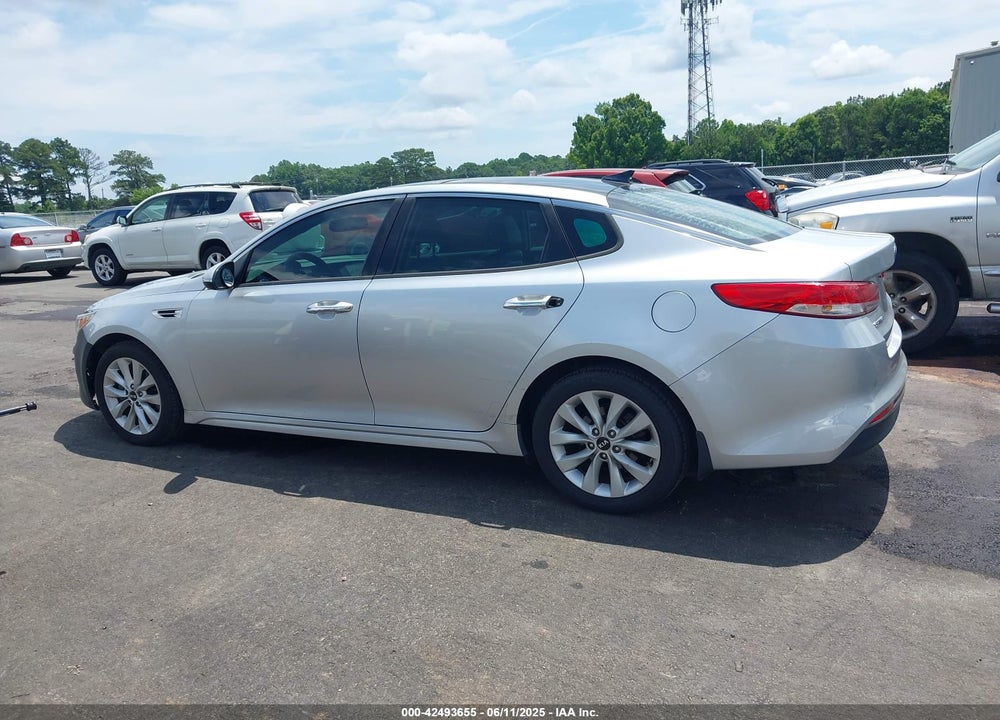 2016 KIA OPTIMA EX VIN: 5XXGU4L33GG055180