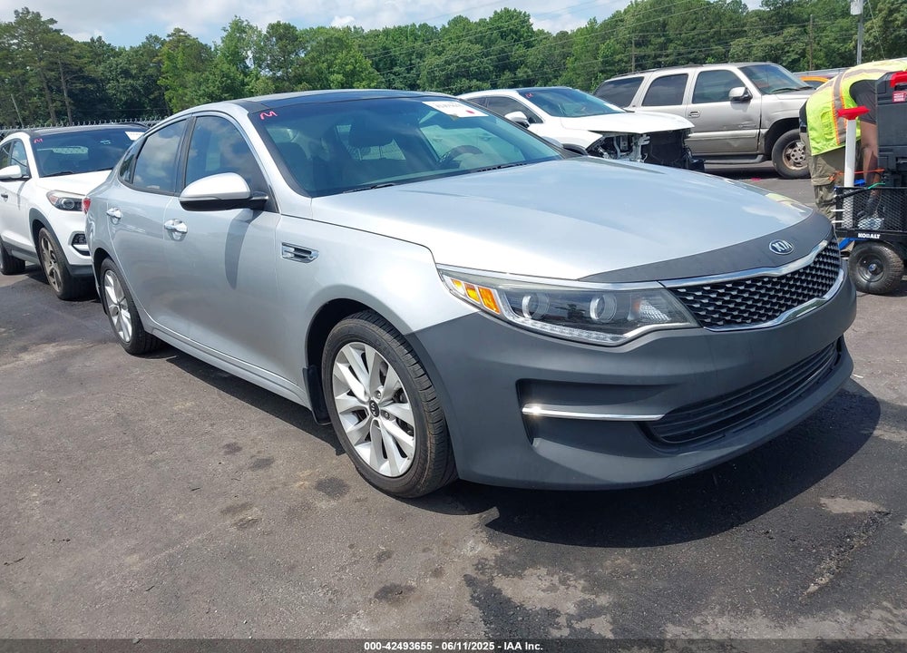2016 KIA OPTIMA EX VIN: 5XXGU4L33GG055180