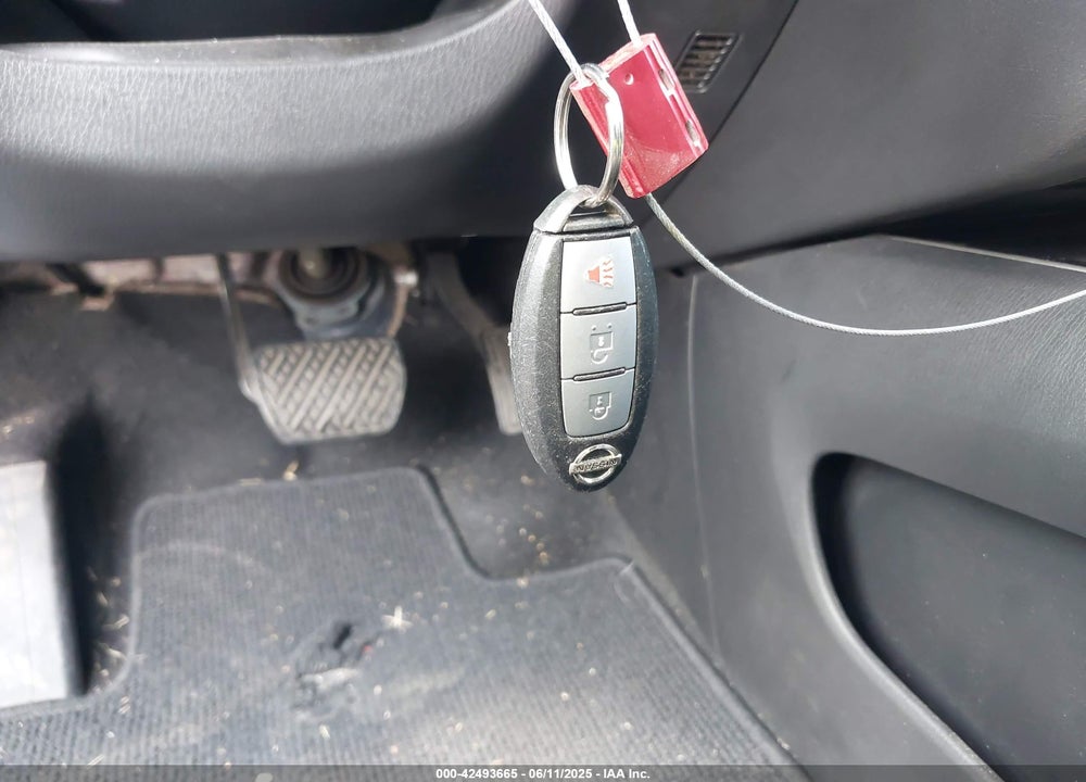 2013 NISSAN PATHFINDER VIN: 5N1AR2MM4DC655555