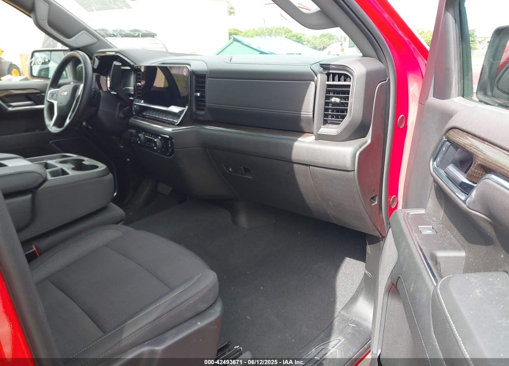 2025 CHEVROLET SILVERADO 1500 4WD STANDARD BED LT VIN: 1GCUKDED6SZ109138