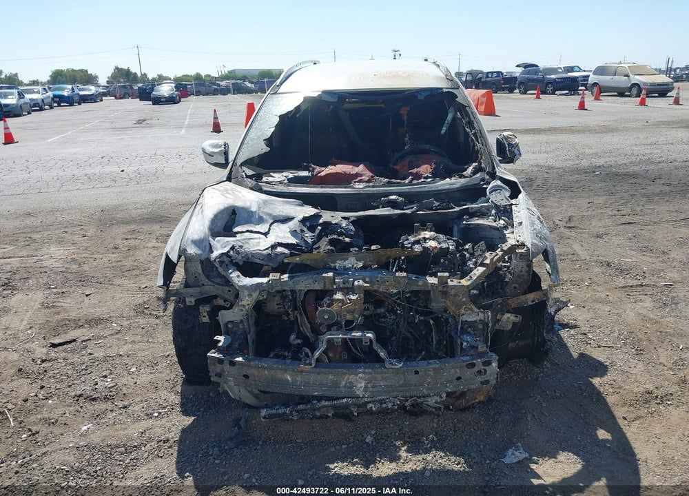 2017 NISSAN ROGUE SV VIN: JN8AT2MT2HW131181