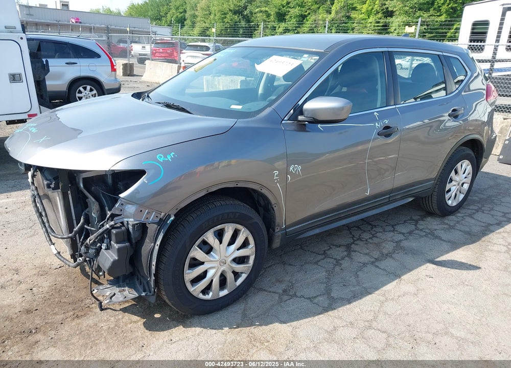2017 NISSAN ROGUE S VIN: KNMAT2MV1HP527951