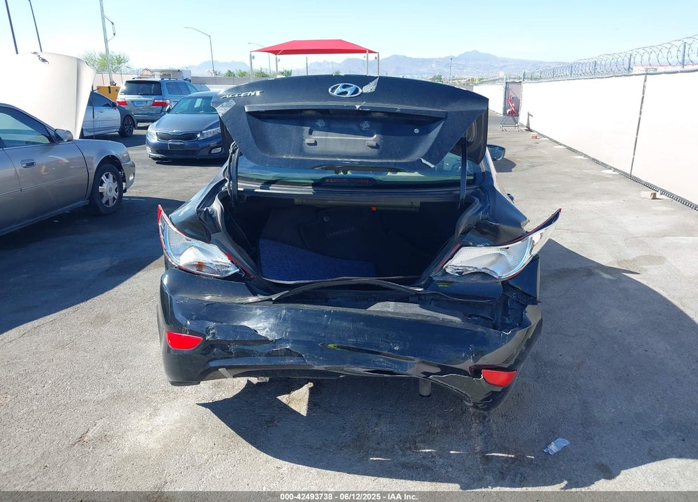 2017 HYUNDAI ACCENT VIN: KMHCT4AE8HU377424