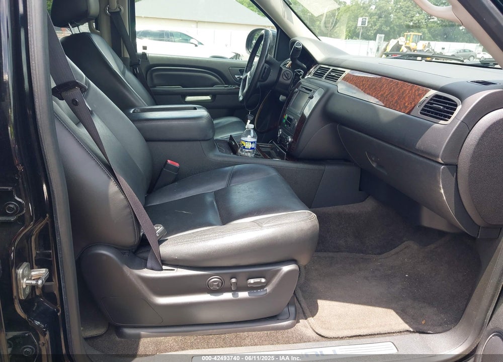 2012 GMC YUKON VIN: 1GKS1EEF7CR308657