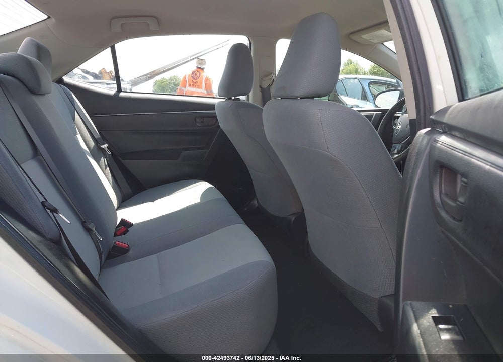 2015 TOYOTA COROLLA VIN: 2T1BURHE6FC308306