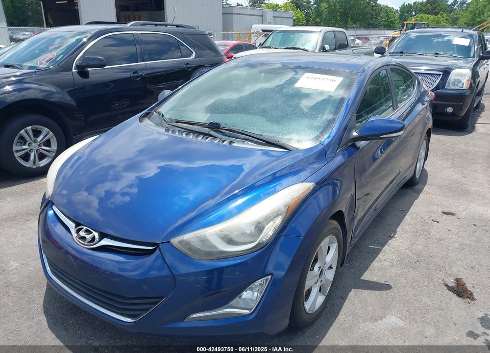 2016 HYUNDAI ELANTRA VIN: 5NPDH4AE4GH682194