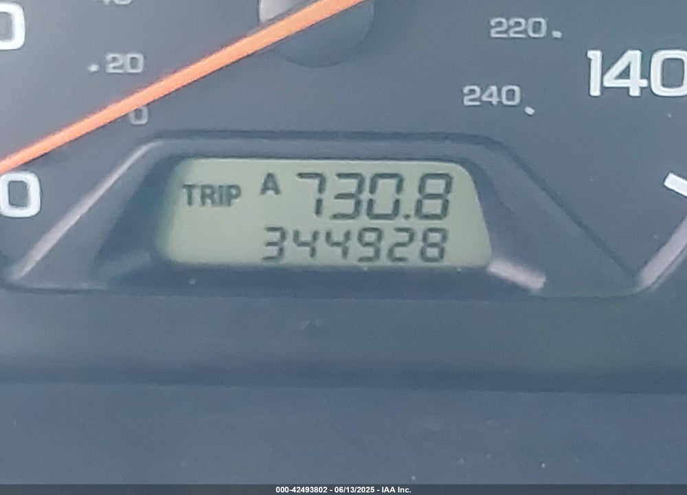 2000 HONDA ACCORD 2.3 SE VIN: JHMCG5674YC023249