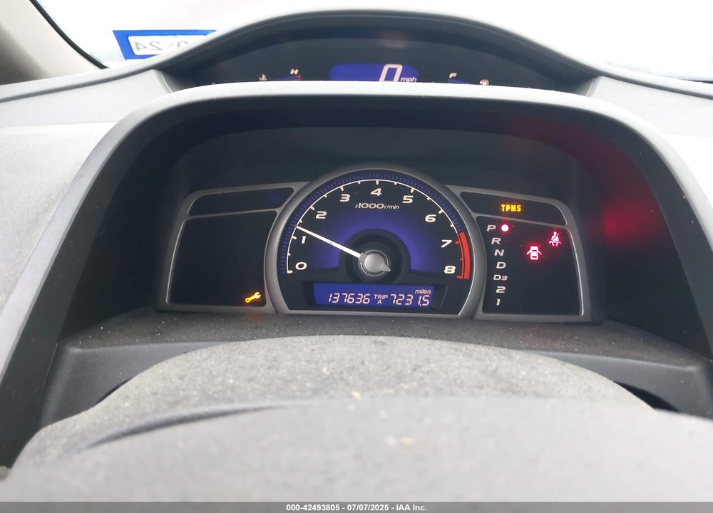2011 HONDA CIVIC VIN: 19XFA1F53BE008197