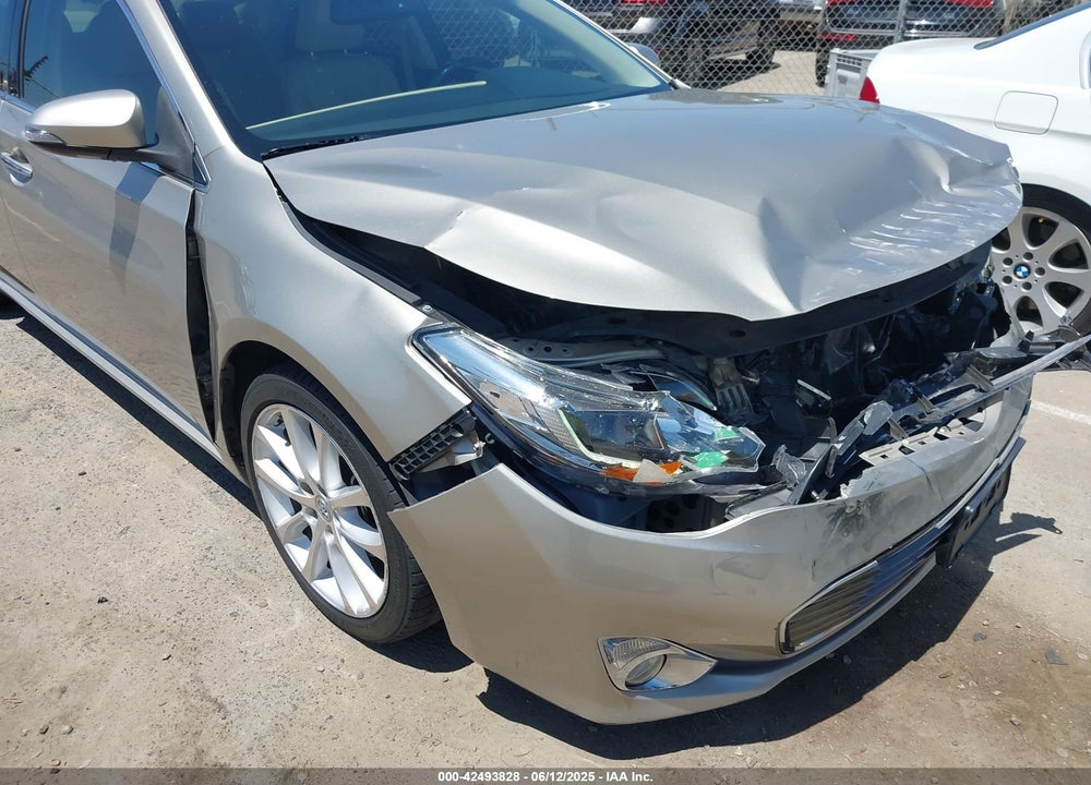 2015 TOYOTA AVALON VIN: 4T1BK1EB0FU172156
