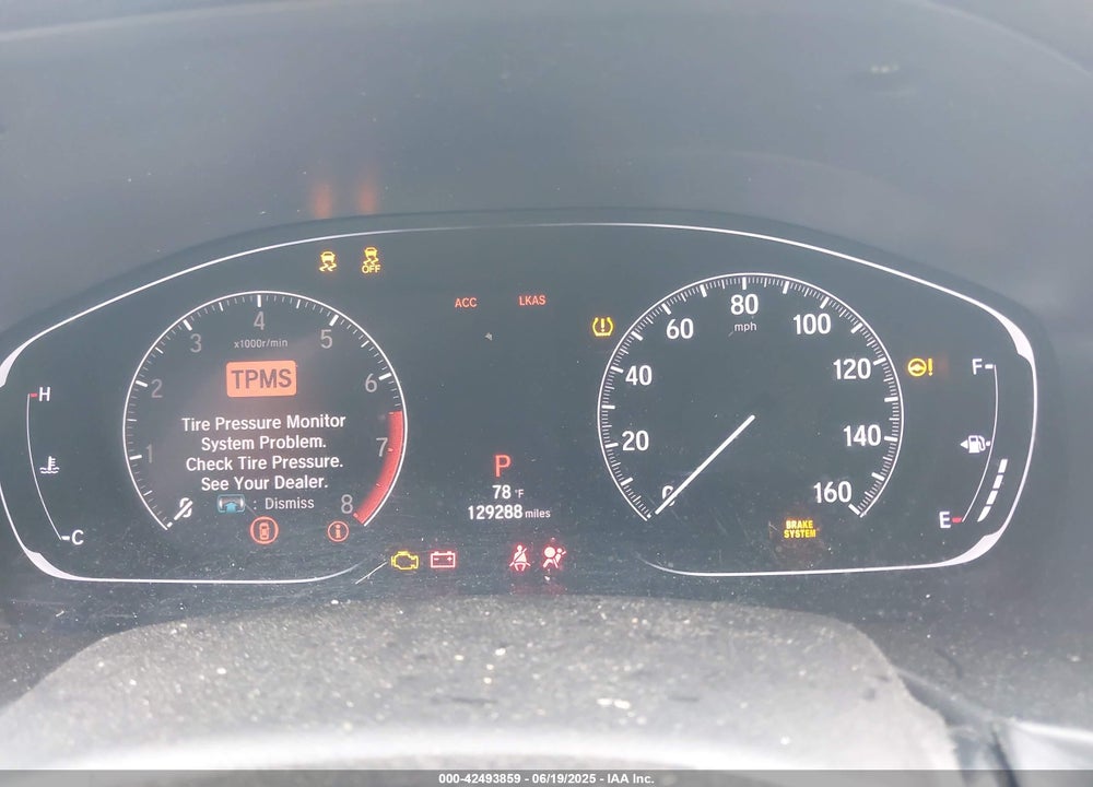 2018 HONDA ACCORD VIN: 1HGCV1F39JA225715