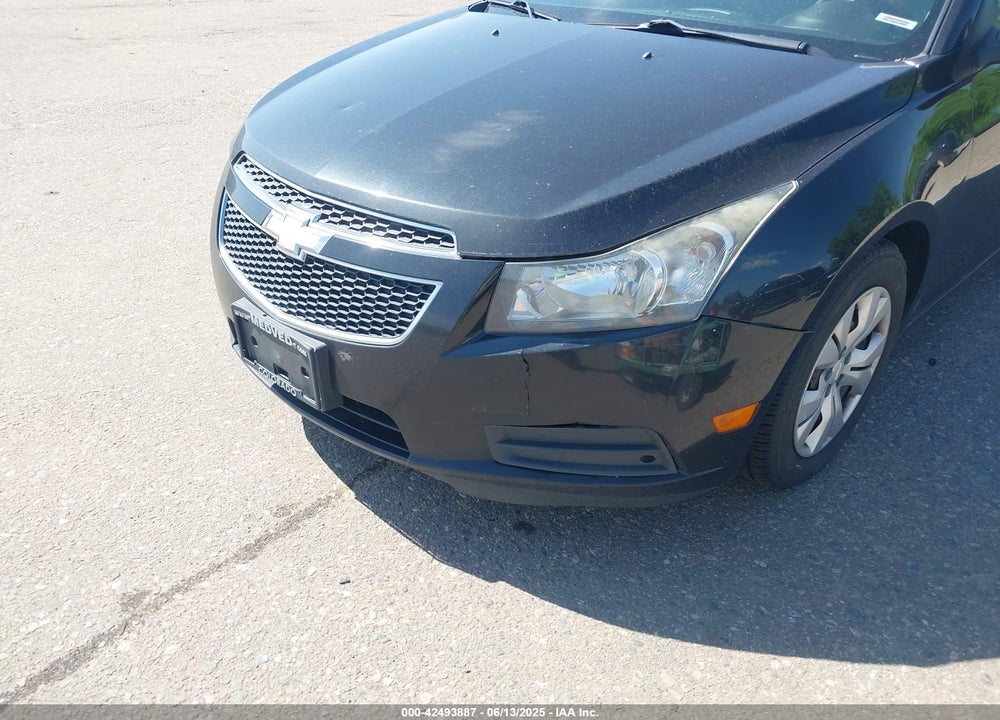 2014 CHEVROLET CRUZE VIN: 1G1PA5SH5E7154187