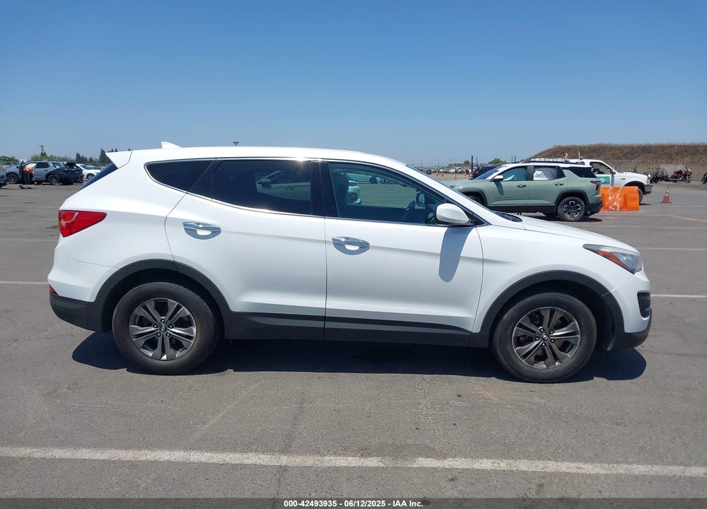 2014 HYUNDAI SANTA FE SPORT VIN: 5XYZTDLB2EG193501