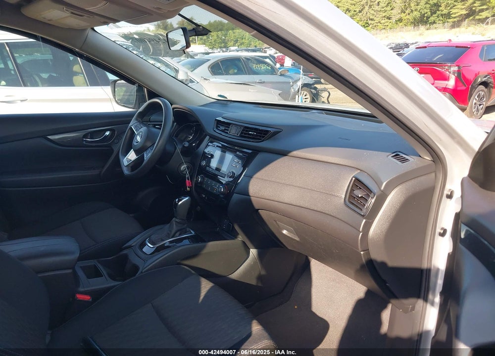 2017 NISSAN ROGUE S VIN: JN8AT2MV7HW004332