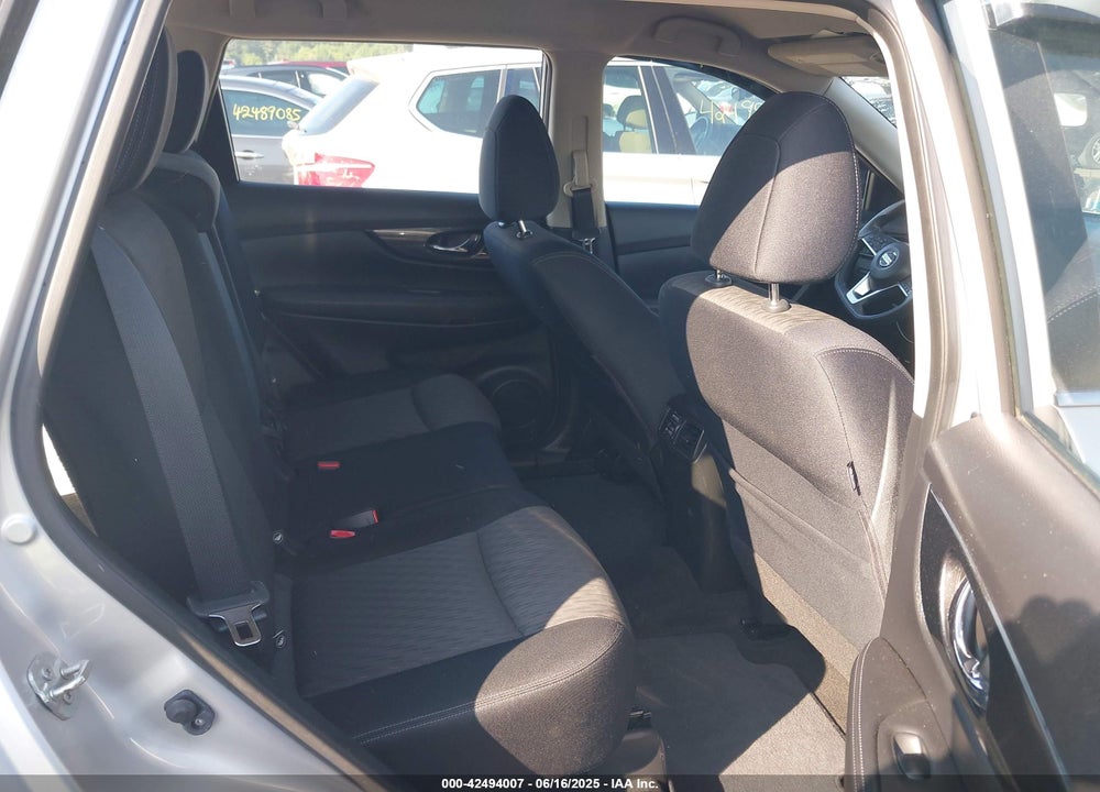 2017 NISSAN ROGUE S VIN: JN8AT2MV7HW004332